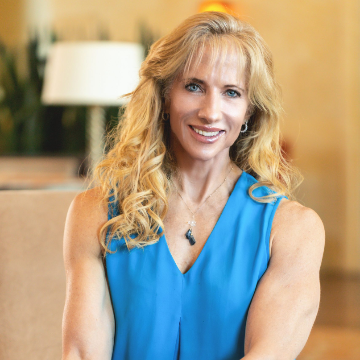 Elizabeth Yurth